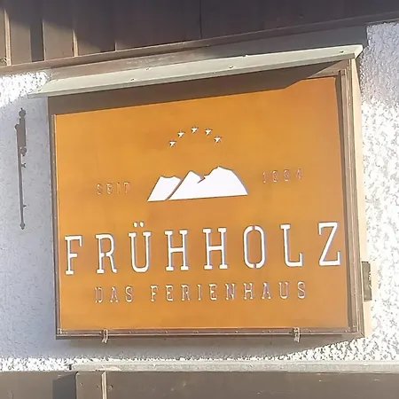 Fruehholz - - *