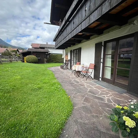 Fruehholz - - * Grainau